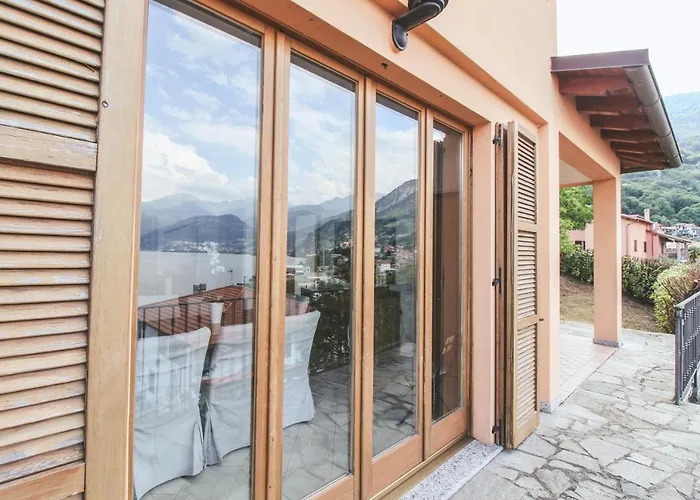 Serena Pianello Del Lario